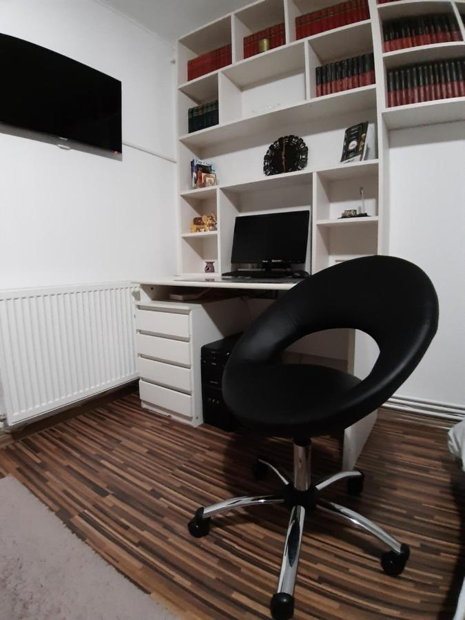 Apartament Dacia Târgu-Mureş エクステリア 写真