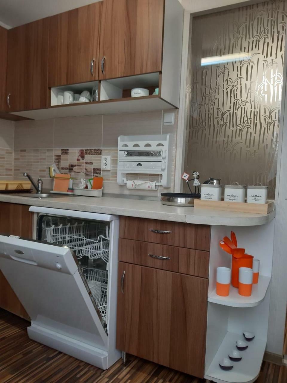 Apartament Dacia Târgu-Mureş エクステリア 写真